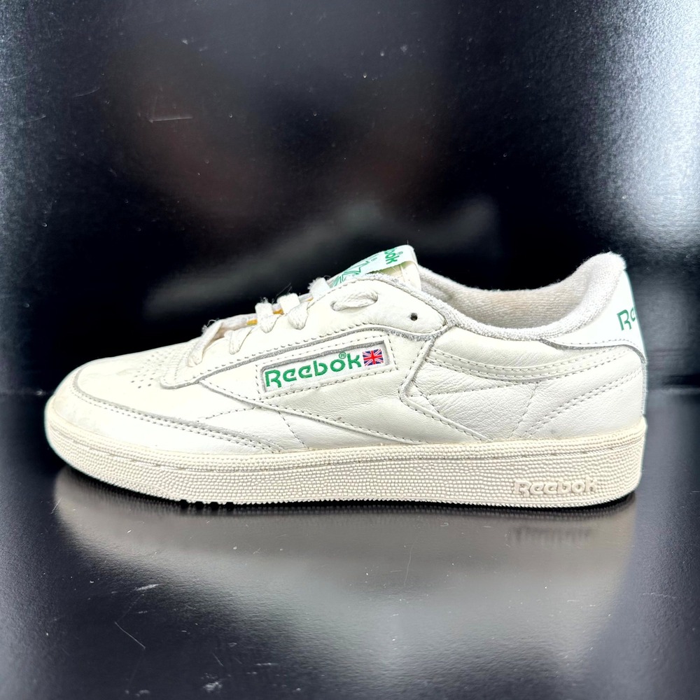 True Vintage‎ Reebok Shoes Womens 7 Sneakers Club C 85 Low White Green Leather